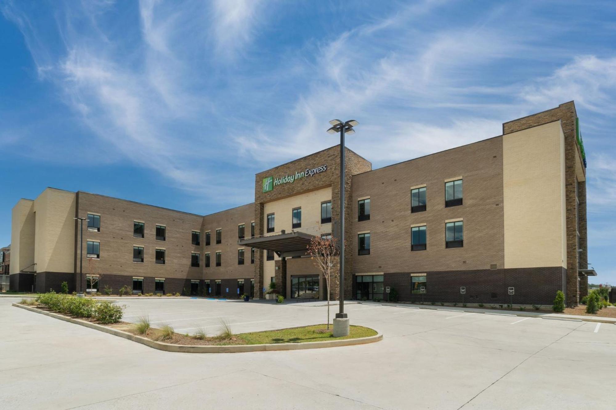 Holiday Inn Express - Hattiesburg West - Univ Area Exterior foto